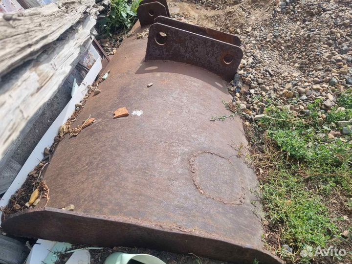 Лопата на трактор