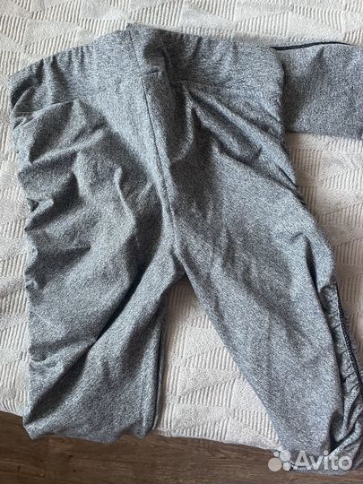 Спортивный костюм женский