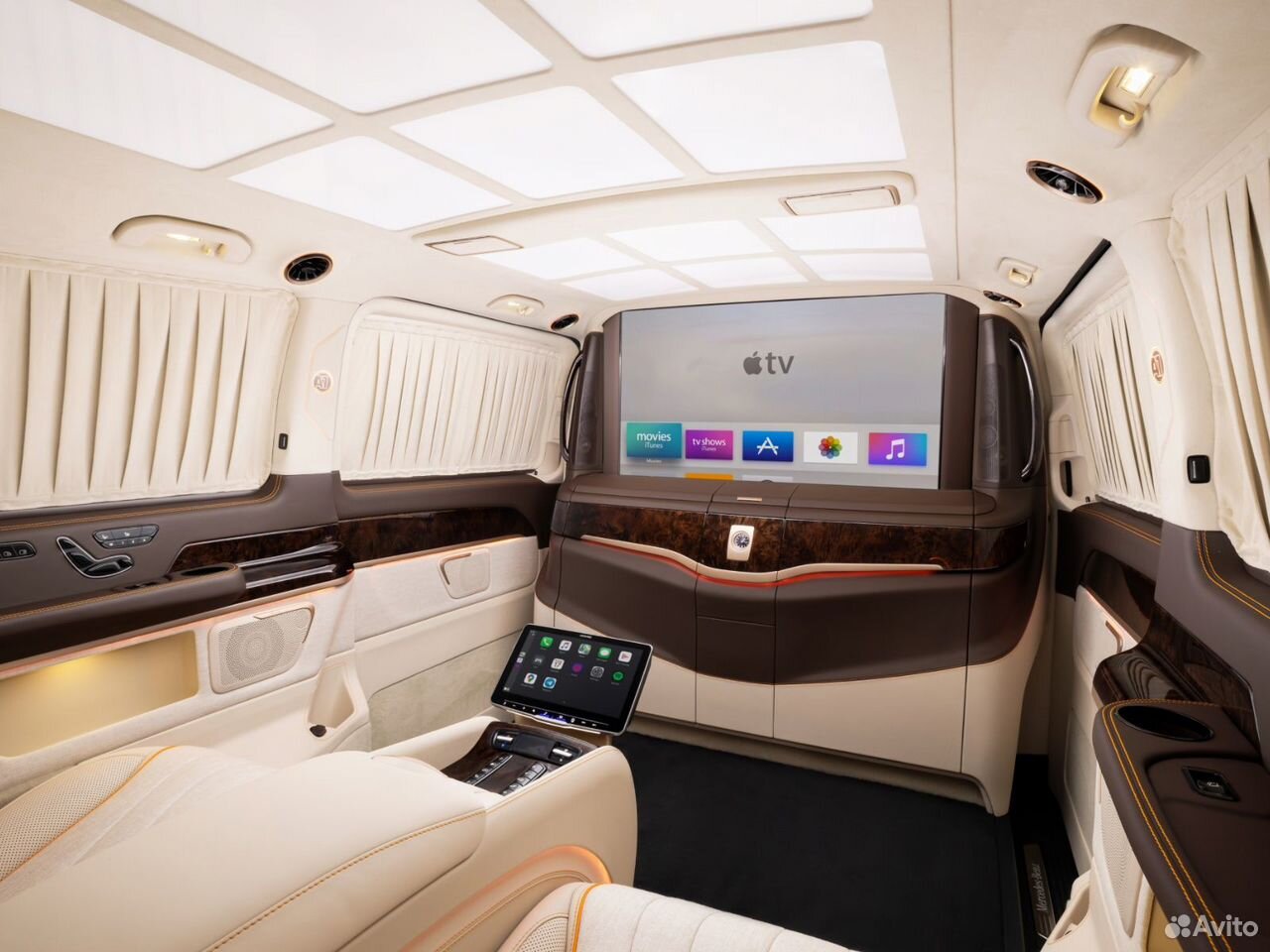 Mercedes-Benz V-класс 2.0 AT, 2025
