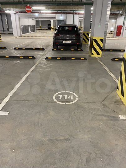 Машиноместо, 15 м²