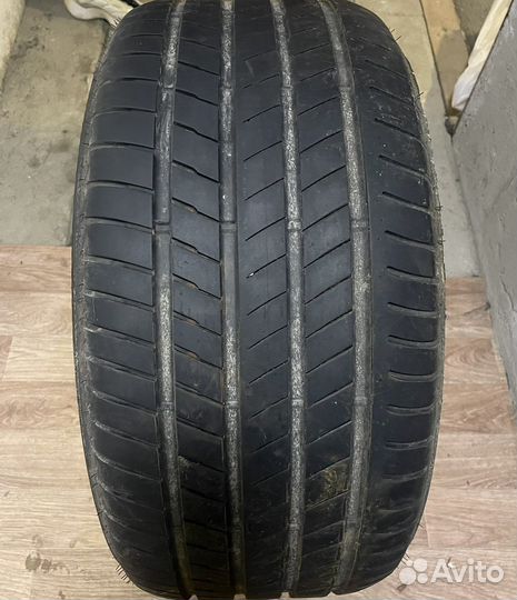 Bridgestone Alenza 001 275/45 R20 и 305/40 R20 112Y