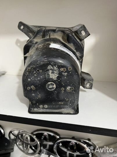 Противотуманки птф Land Cruiser 200 оригинал