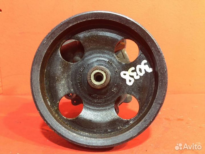 Насос гура Ldv Maxus фургон VMR425 (R2516L) 2.5L