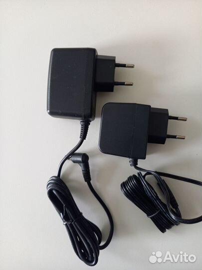 Блок питания (адаптер)