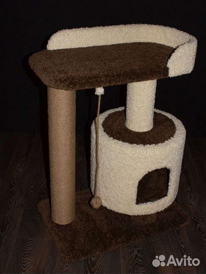 Домик для кошки с когтеточкой,новое, наличие