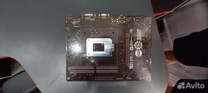 Материнская плата msi