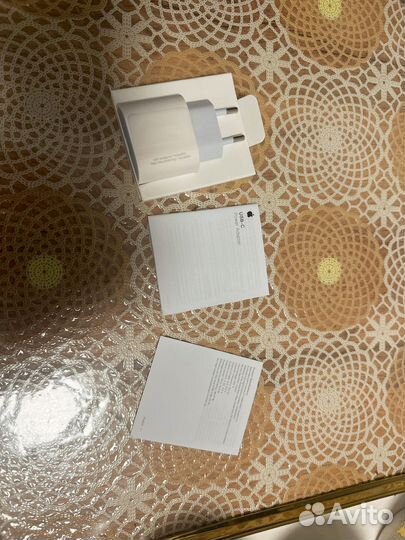 Зарядный блок iPhone