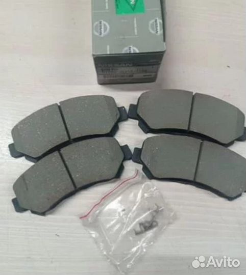 Колодки тормозные Ниссан D1060JE21Q