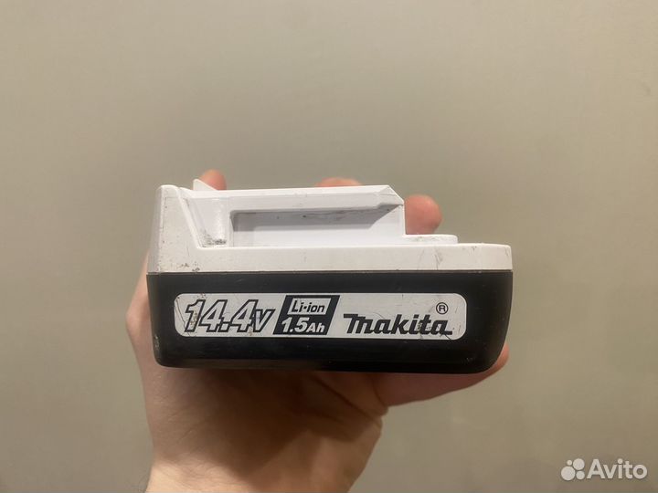 Зарядное устройство для шуруповерта makita