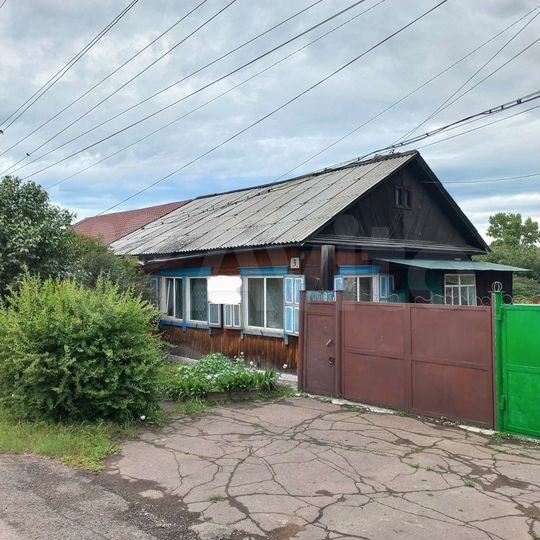 Дом 97 м² на участке 4 сот.