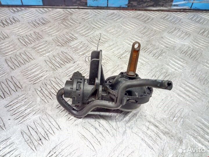 Клапан вакуумного управления Opel Corsa D 2008