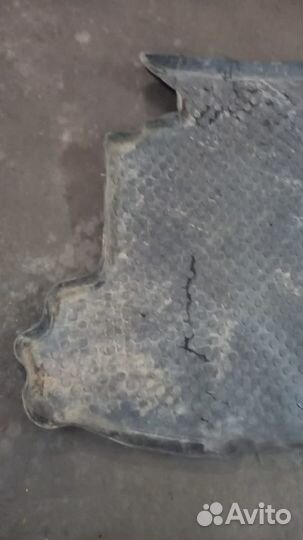 Ковёр в багажник Toyota Corolla E120 седан