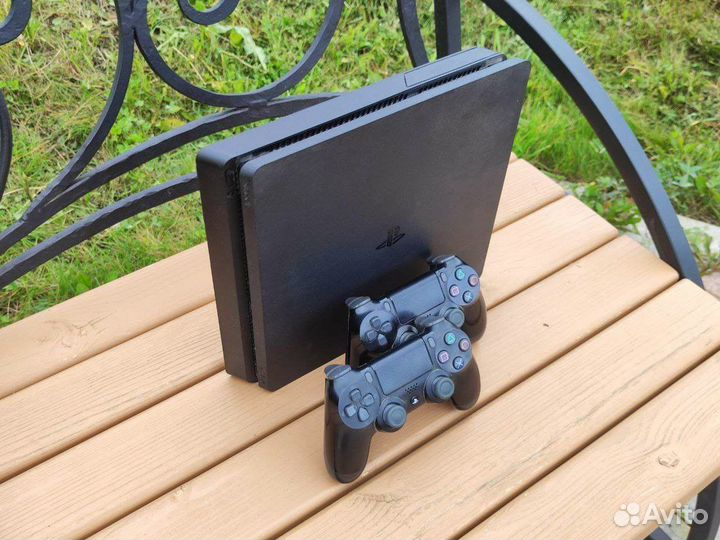 Sony playstation 4 с хорошими играми