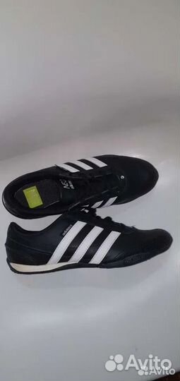 Кроссовки adidas оригинал