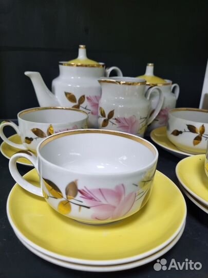 Коллекционный чайный сервиз 