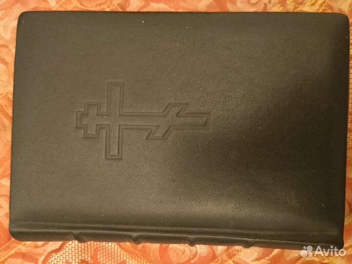 Полная Библия в кожаном переплете