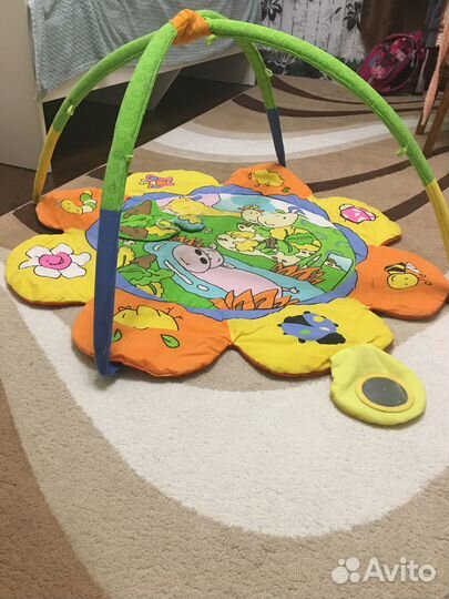 Развивающий коврик