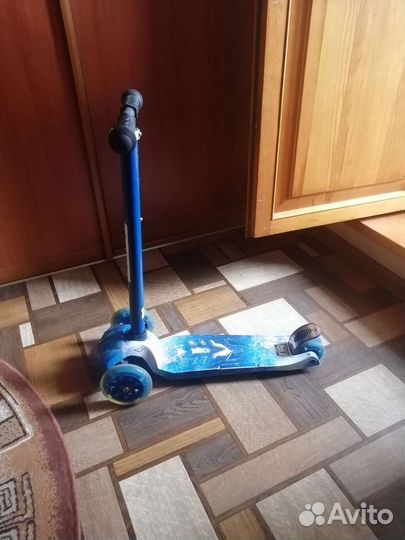 Самокат детский трехколесный бу