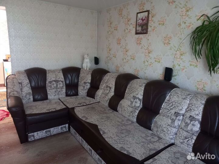 Угловой диван