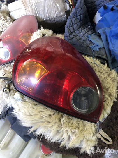 Задние фонари L200