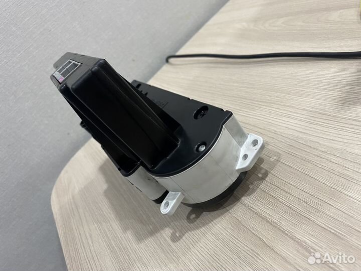 Продам блок управления климатом Subaru Impreza