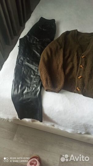 Свитер женский