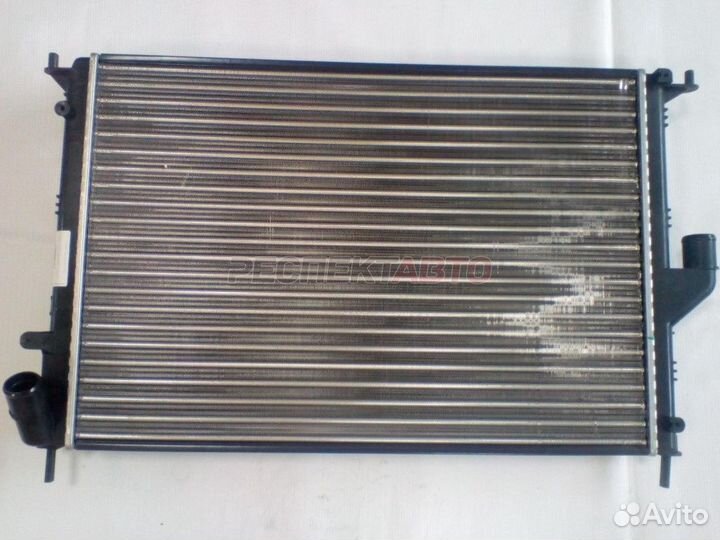 Рено логан дастер радиатор охлаждения