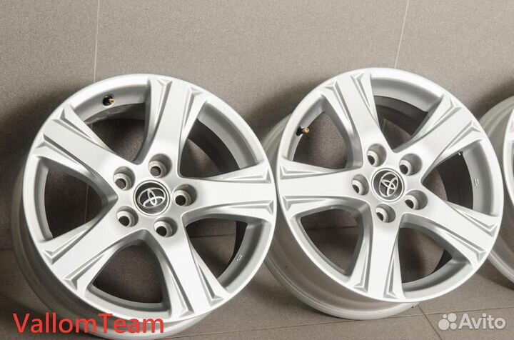 Лот KA6015 Оригинальные 16-е диски toyota