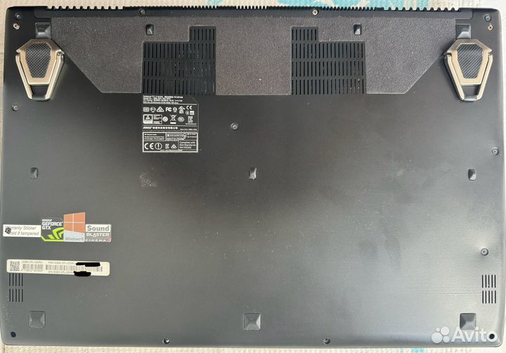 Ноутбук MSI GS60 Ghost 2PL-020RU