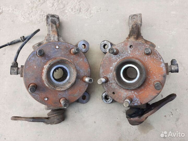 Поворотный кулак ступица land rover freelander 1