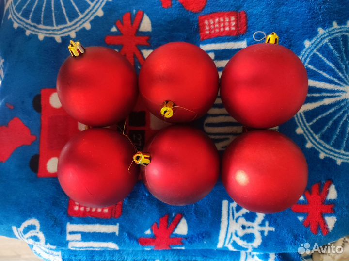 Елочные игрушки