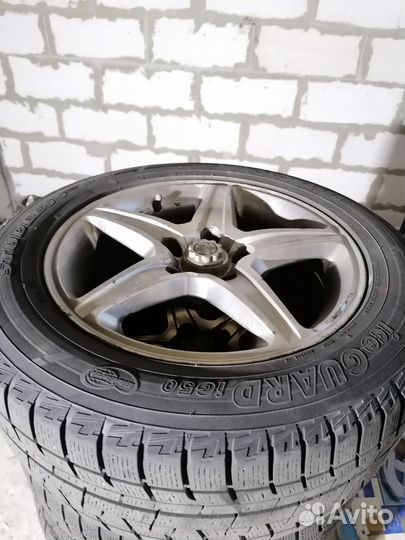 Yokohama Ice Guard IG50 215/55 R16