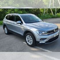 Volkswagen Tiguan Allspace 2.0 AT, 2019, 114 000 км, с пробегом, цена 2 700 000 руб.