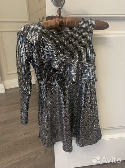 Платье zara 134 нарядное