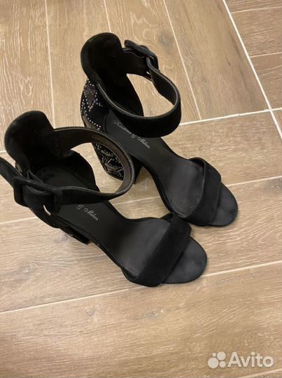 Босоножки замша rendezvous