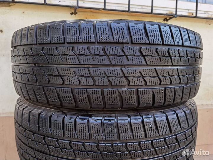 Goodyear Ice Navi Zea II 225/60 R17 98H