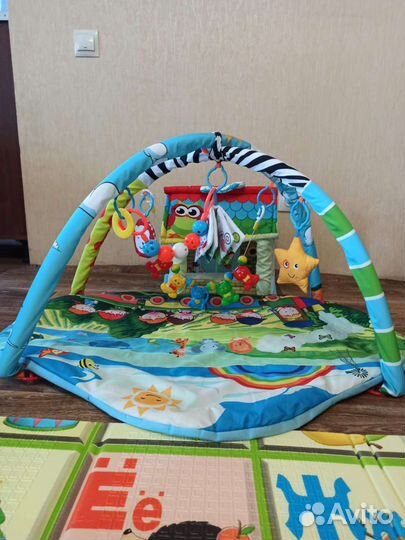 Развивающий коврик