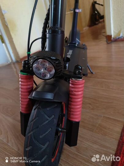 Самокат взрослый электрический бу