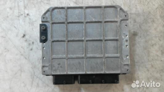 Блок управления двигателем toyota RAV 4 ZSA3 (79C0