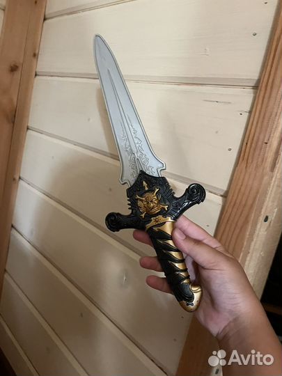 Игрушечный нож