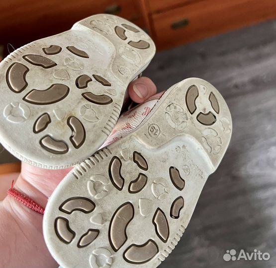 Сандалии tapiboo р.19