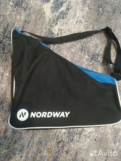 Коньки хоккейные ссм