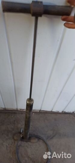 Насос автомобильный