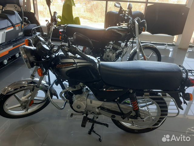 Мотоцикл Bajaj 100 ES