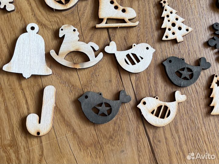 Игрушки новогодние деревянные новые