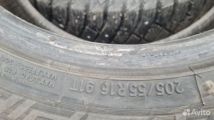 Nitto Therma Spike 205/55 R16