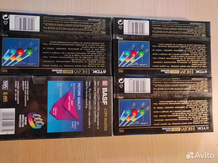 Аудио кассеты новые akai