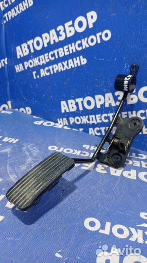 Педаль газа Hyundai Elantra Hd седан 2008