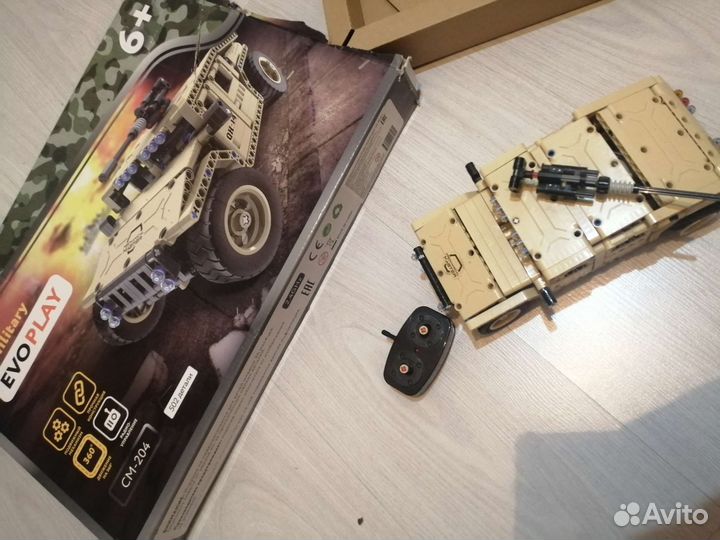 Лего машина military evo play (502 детали)