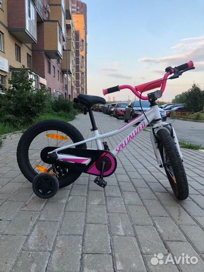 Детский велосипед 16 Specialized